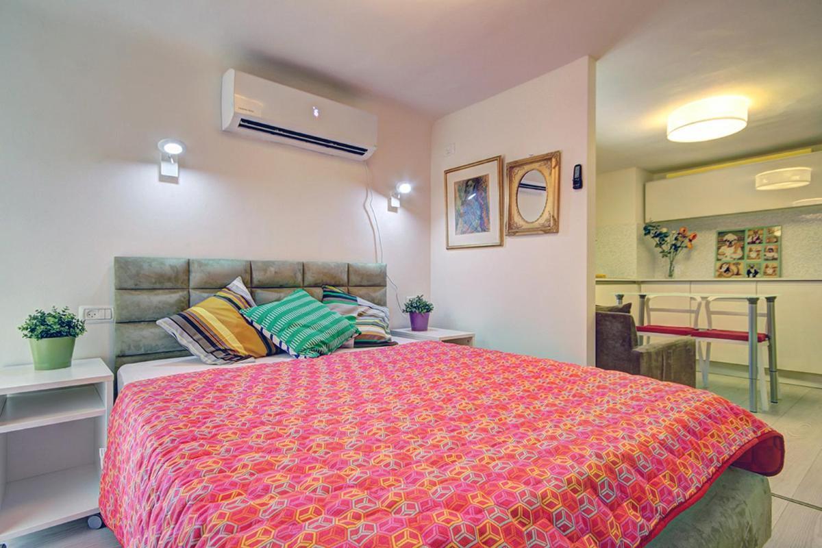 Lisetta - By Beach Apartments Tlv Tel Aviv Room photo